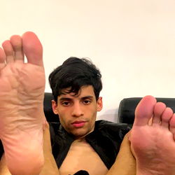 Exotic Venezuelan Model Joseph Grant Reveals Feet in Rare Photo Shoot