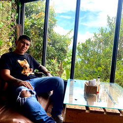 Alejandro Londoño photo