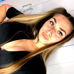 Desiree, OnlyFans Model Posing for Selfie