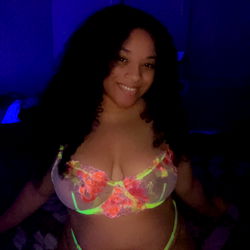 Curlie_goddess photo