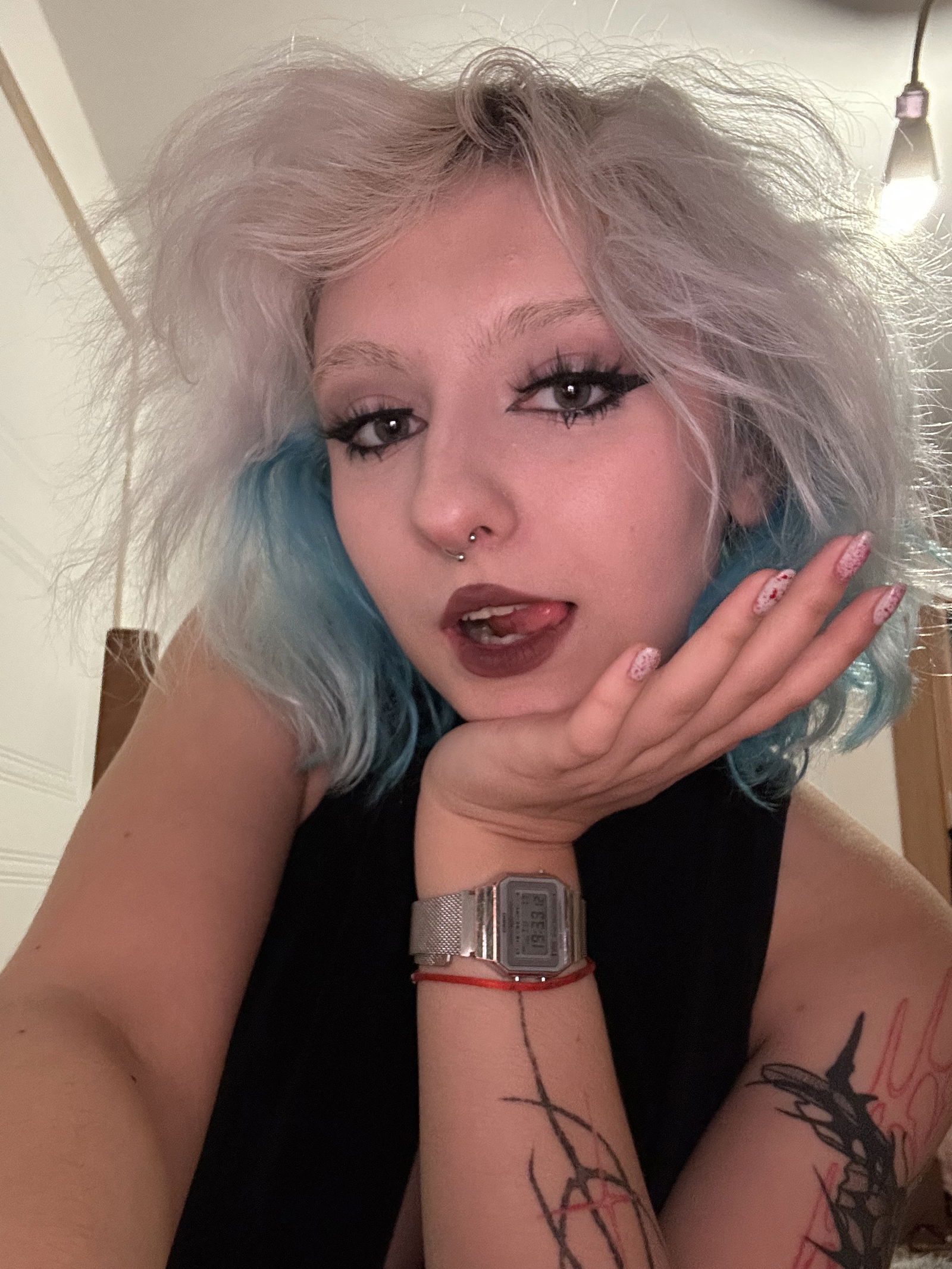 𝑳𝒖𝒎𝒊𝒏𝒂𝒕𝒓𝒊𝒂 photo