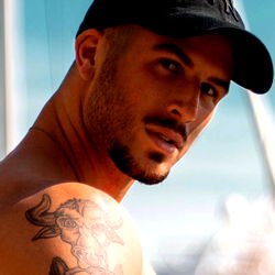 André Abundancia - Exclusive Photoshoot | Top 1% from Miami