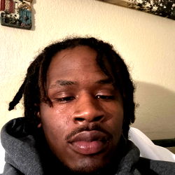 Michigan-Born MR9POUND, a Promising Rapper with a Distinctive Style