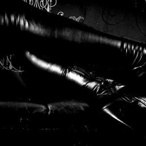 Mistress Elysia photo