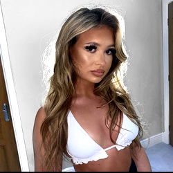 Anna, the Blonde Glamour Model