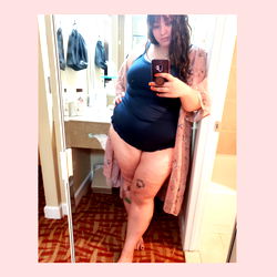 Stefanii Wilcox, Model, Sharing a Moment on Instagram