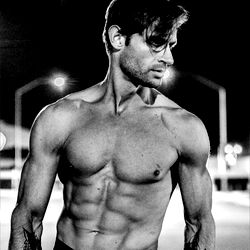 Steve Boyd, OnlyFans Model, Bodybuilding Pose