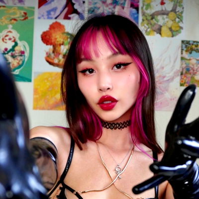 Explore the Wonders of Lily's OnlyFans