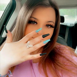 Glamorous Nail Art on OnlyFans Bridgette