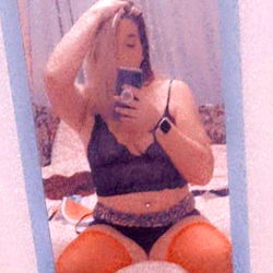 Chelston Sue Chaney, Onlyfans Model