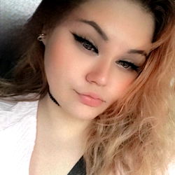 Ana's Driverside Selfie