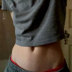 Fashion-forward athleisure ensemble on OnlyFans model Willow,