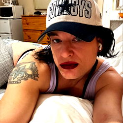 Luxurious OnlyFans Model LauraSaucar