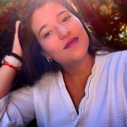 Chic Outdoor Photoshoot with Manuela ✨🔮