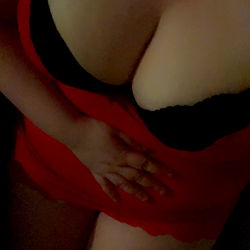 Chloe, London Based OnlyFans Model