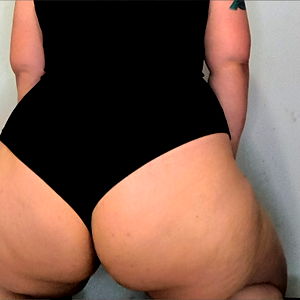 Hot and wet busty photo