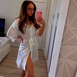 Ira Mira's Chic Bedroom Look