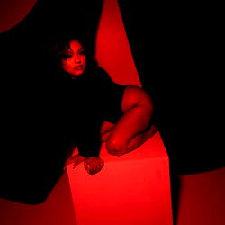 Avi, Model in Arizona