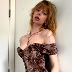 Aja's Gender Reveal Photoshoot