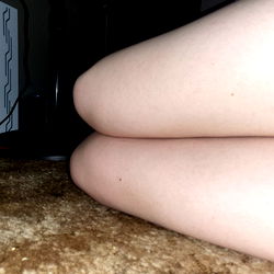 Age 26, OnlyFans Model Selziii Posing in Her Room