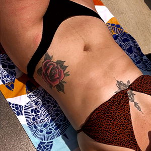 Alexis November photo