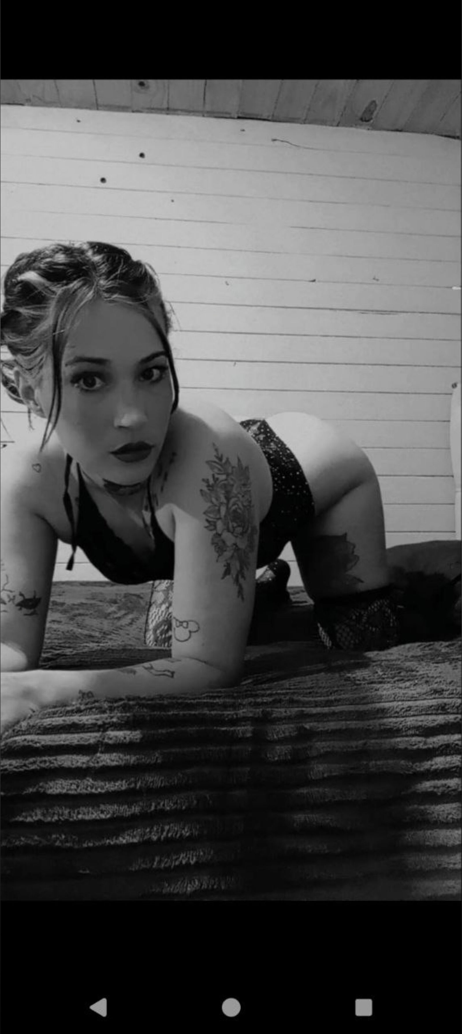 BellaBel🦋🫦 photo