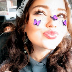 Olivia Simpson's OnlyFans Model Photos