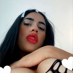 Angie Casanova, a Colombian OnlyFans model with heart-shaped content