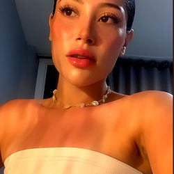 Kami, a 25-year-old model