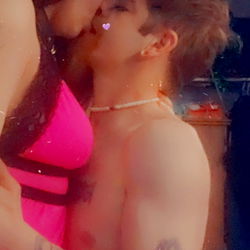 Age: 25, Gender: Male, Tags: OnlyFans