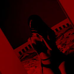 Model Ava Rose on OnlyFans