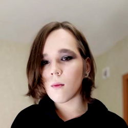 Ada - Emo Makeup Look