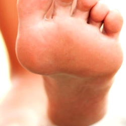 Intimate Foot Massage - Greta 20 Only