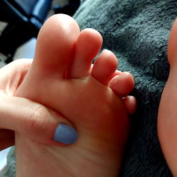 Feet Massage by 🐇 Queen 🐇 - Professional Foot Reflexology