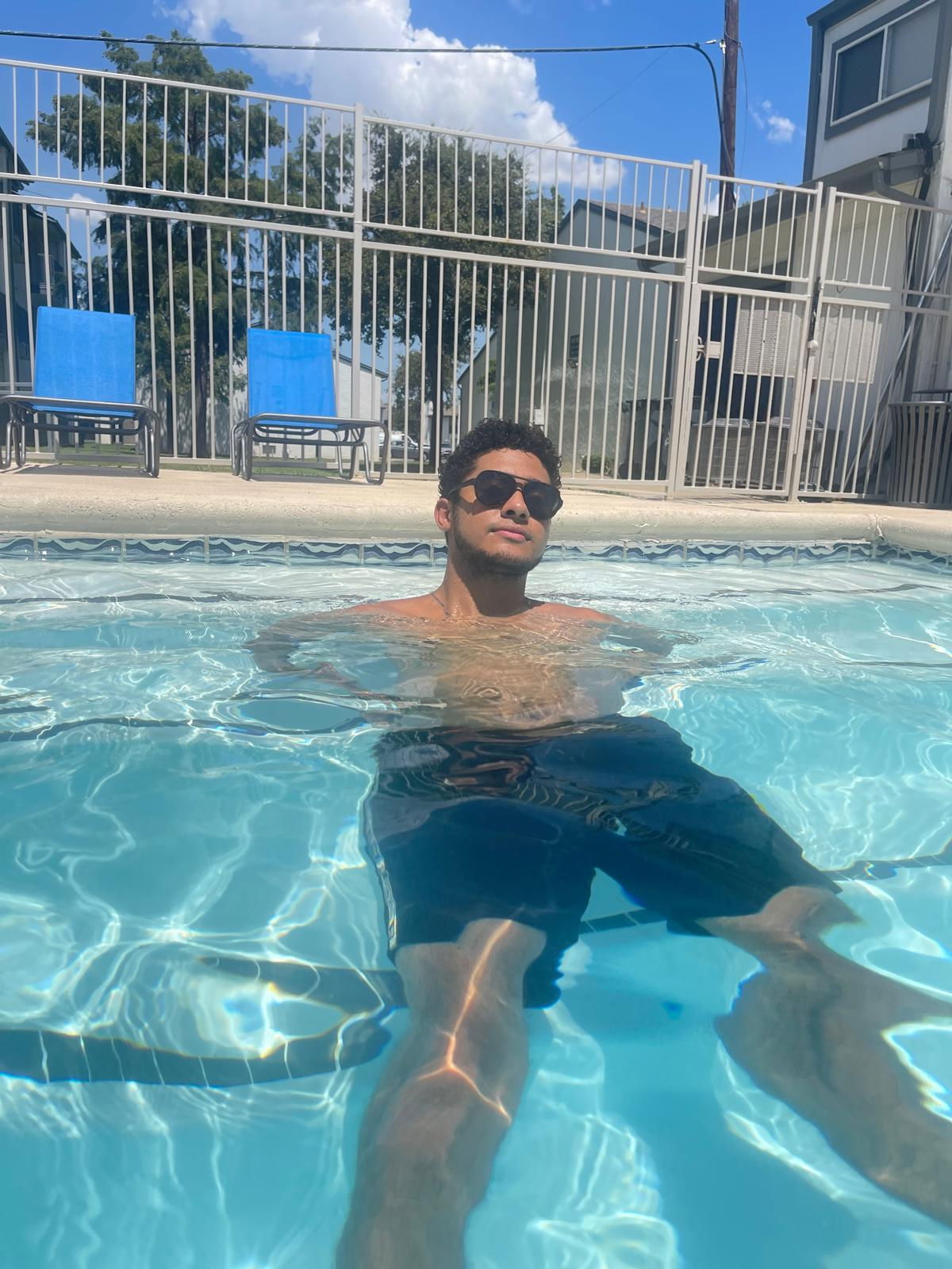 Eduardo Mendoza photo