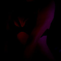 Ella, A Gorgeous OnlyFans Model from New Zealand