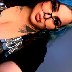 Chubbyprincessa in Black and White