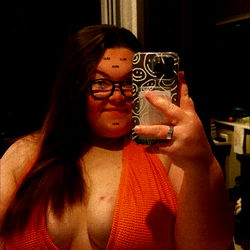 Stunning OnlyFans Model KC Baby in Orange Bikini