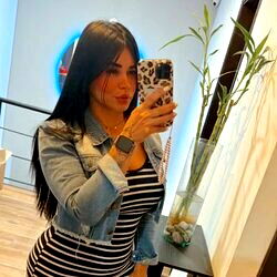 Marian Del Valle photo