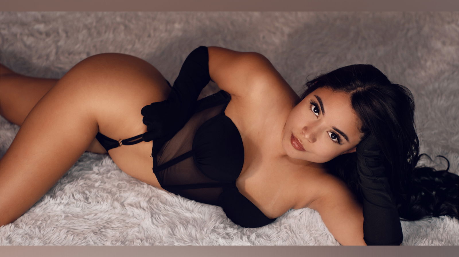 Lia Nova 🥵💦 photo