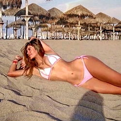 Molly       🍒🍉🍓 photo