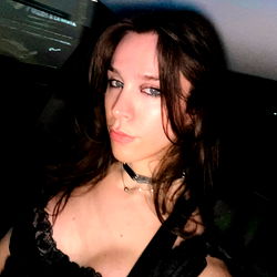 Seductive NY Model TS Zya in the Spotlight!