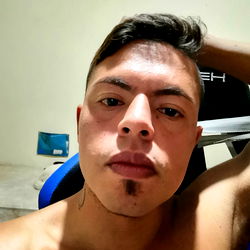 Di Juan, a young adult male model from São Paulo