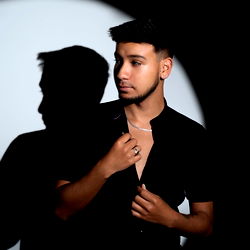 Nicolás Sanchez, A Model from Bogotá