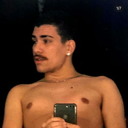 Diego Gonçalves, Model and Influencer, Captures Moment in Shirtless Selfie