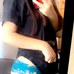 Gorgeous OnlyFans Model 🤍👹Daddy's Little Nightmare👹🤍