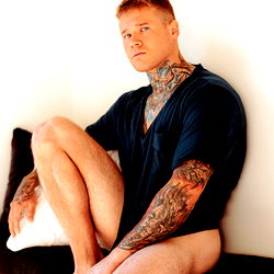 Tattooed Fitness Model Rostrailer in New York