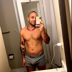 Ander, the U.S. OnlyFans Model, in a Bathroom Mirror
