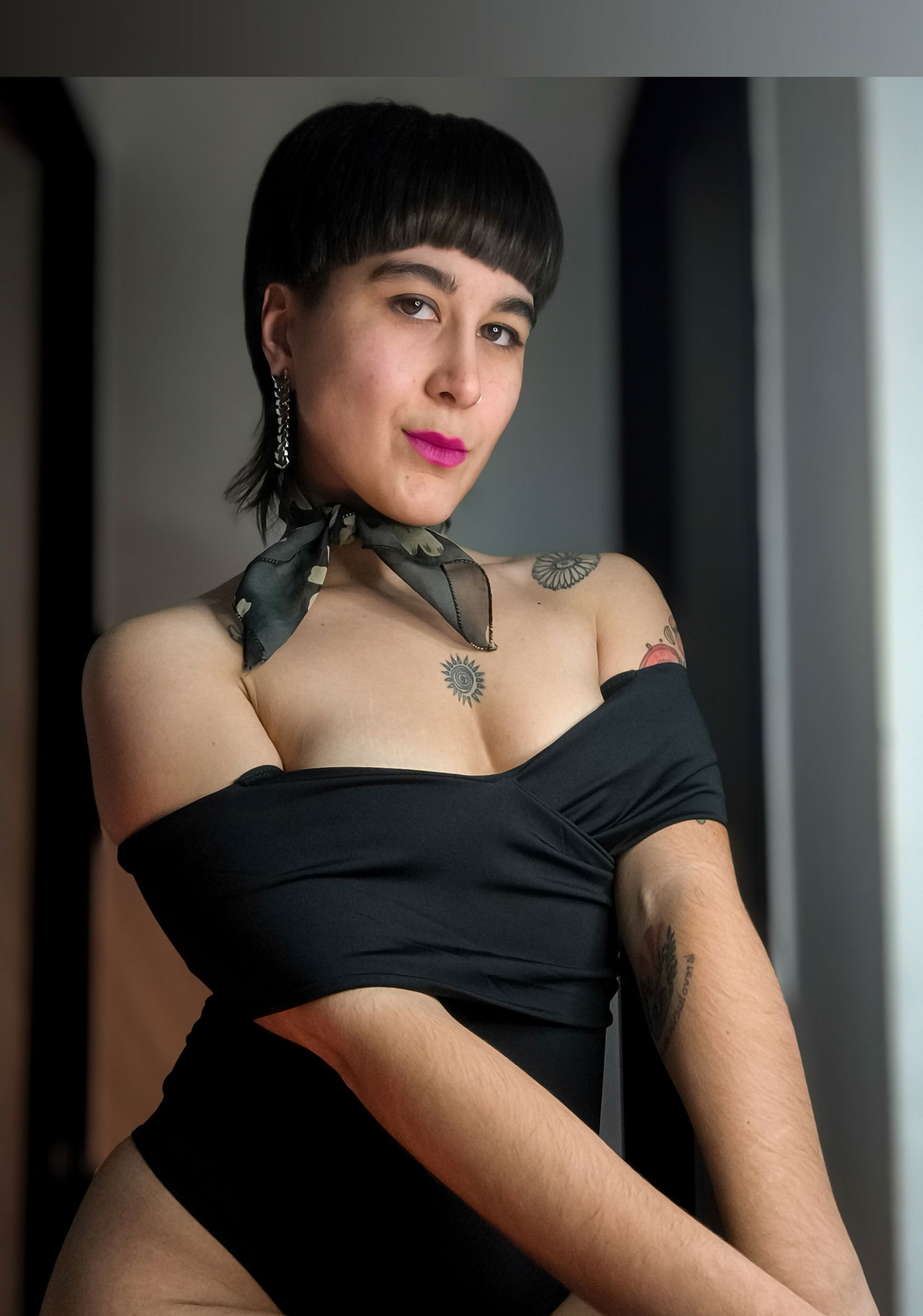 🕯️𝑴𝒊𝒔𝒔 𝑽𝒊𝒐𝒍𝒆𝒕🕯️ photo