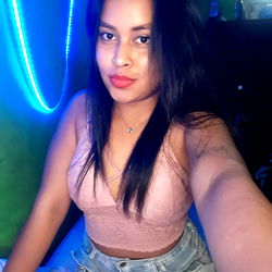 brunette danna photo